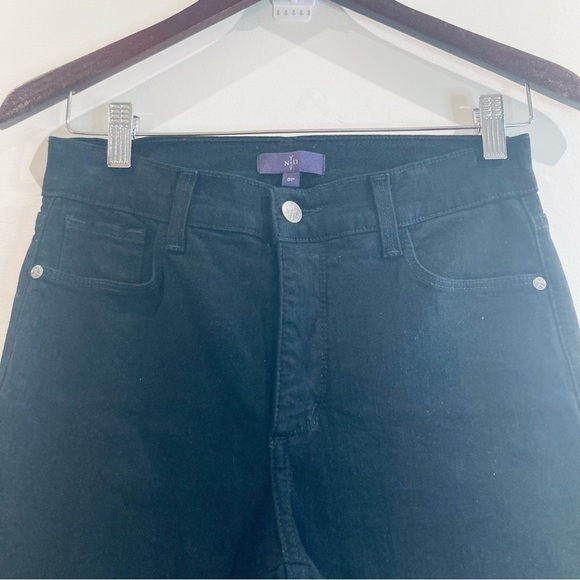 NYDJ SZ 8P Slim Boot Cut Black 5 Pocket Style Comfort Jeans - Picture 2 of 11